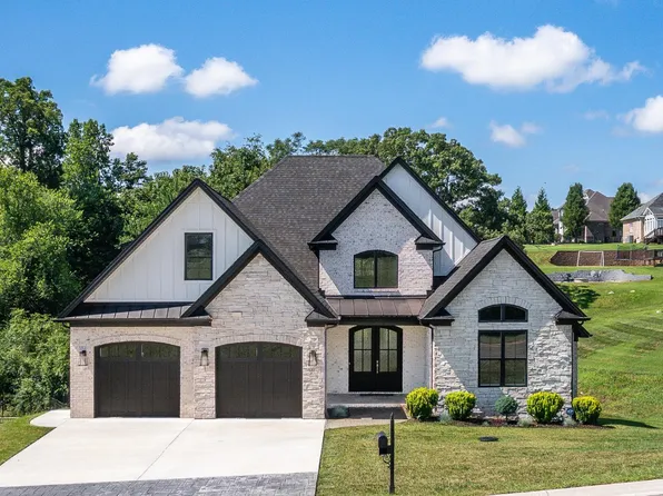 717 Leander Dr, Forest, VA 24551