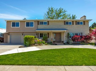 1408 E Silvercrest Dr, Sandy, UT 84093