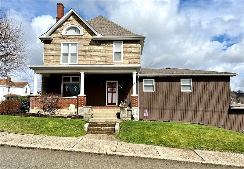 503 Graham St photo 1