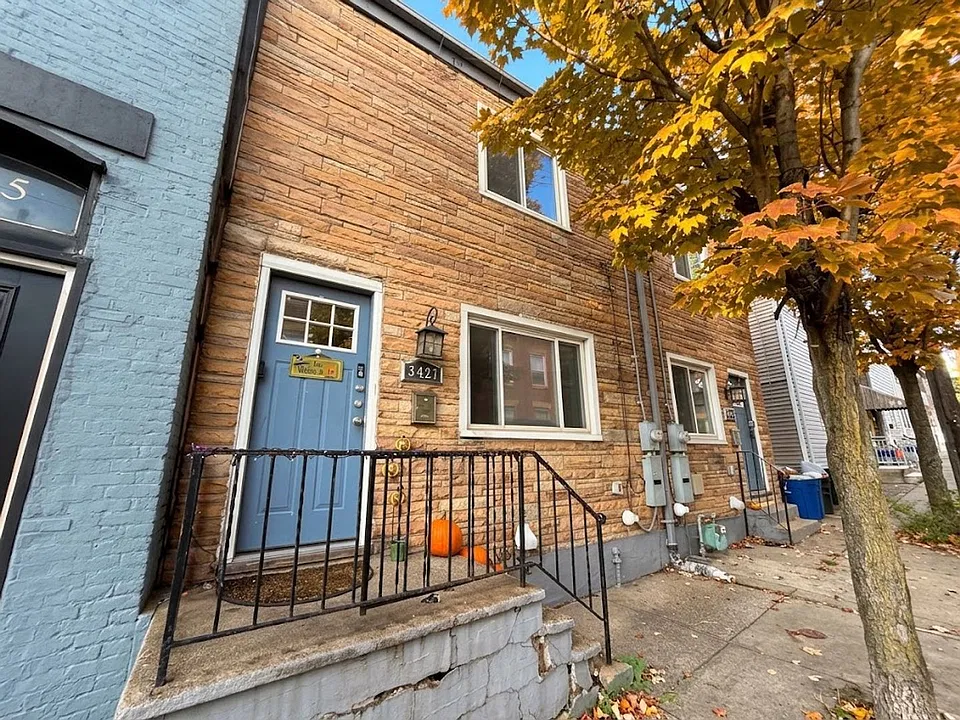 3427 Denny St