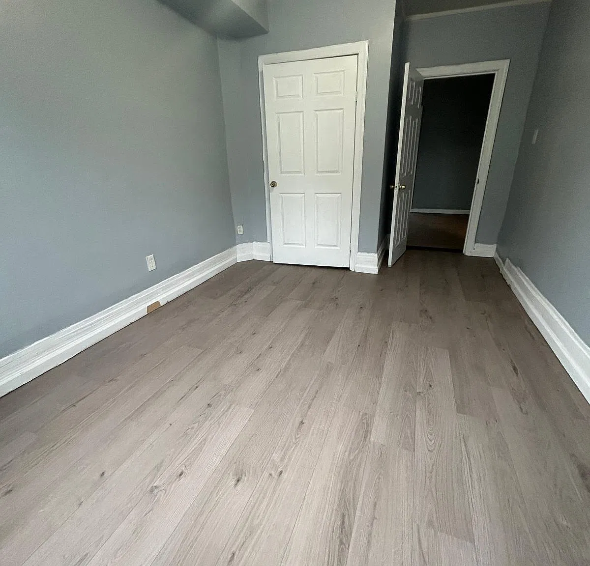 4 bed, $2,700 — Photo 4
