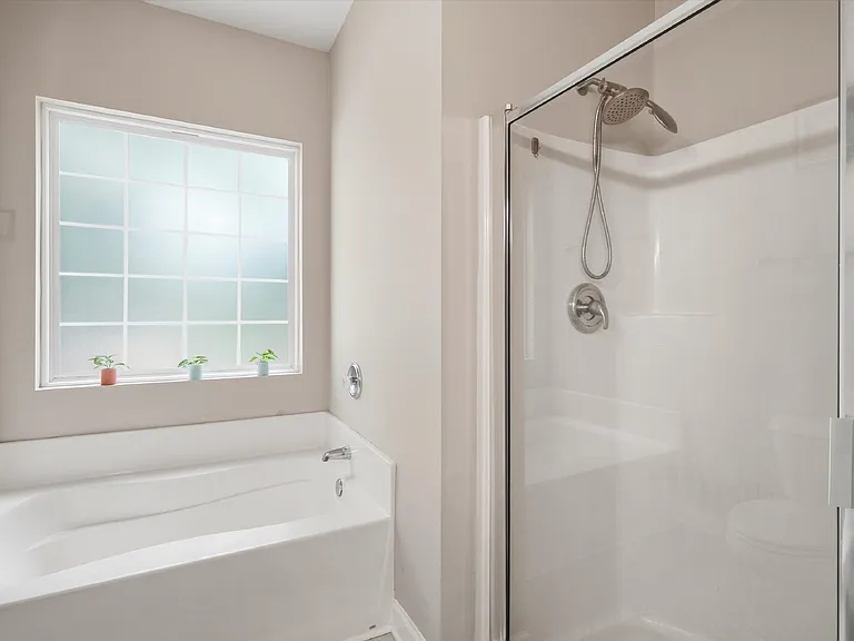 407 S Elgin Ct — Photo 23