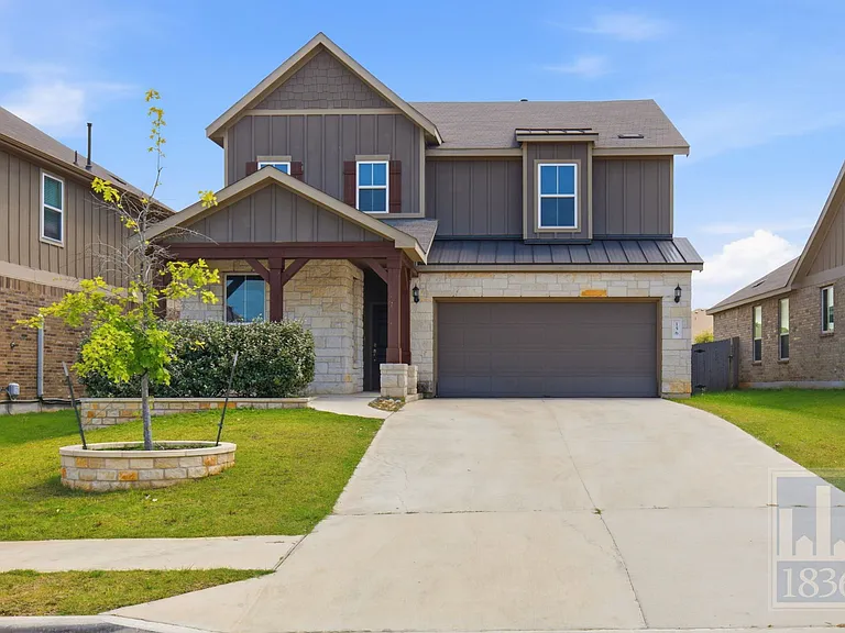 156 Grace Lilly Dr — Photo 1