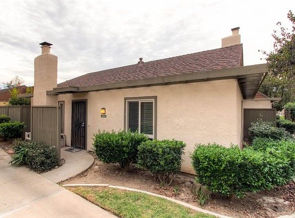 3rd image of 10543 Caminito Baywood