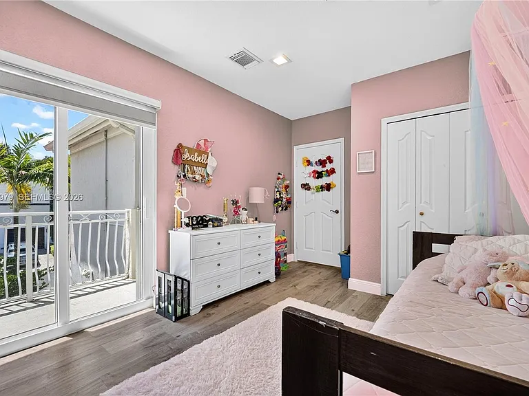 8061 NW 114th Pl #8061 — Photo 27