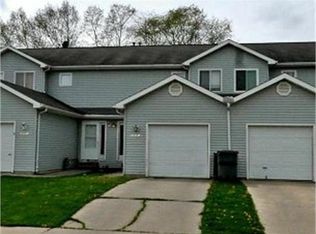 1415 S 5th St APT 2B, Carlisle, IA 50047