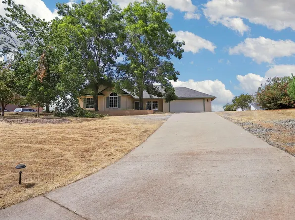 6758 Baldwin St, Valley Springs, CA 95252