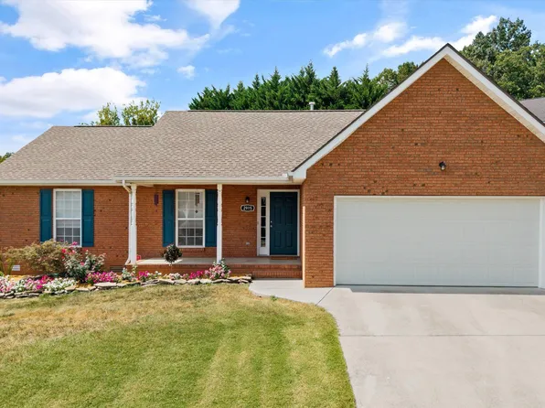 2915 Sunlit Terrace Rd, Knoxville, TN 37938