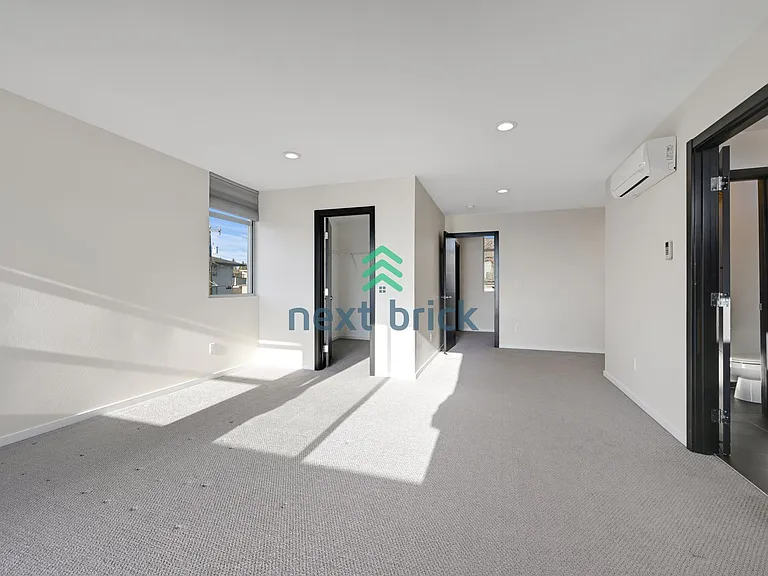 6544 24th Ave NW — Photo 8