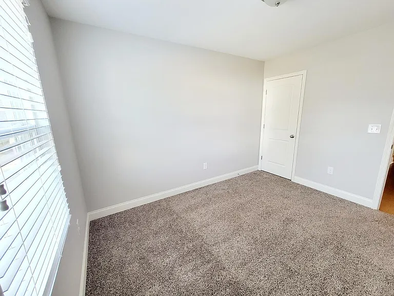 3944 Volkswalk Pl — Photo 42