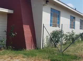 332 W 8th St, Merced, CA 95341