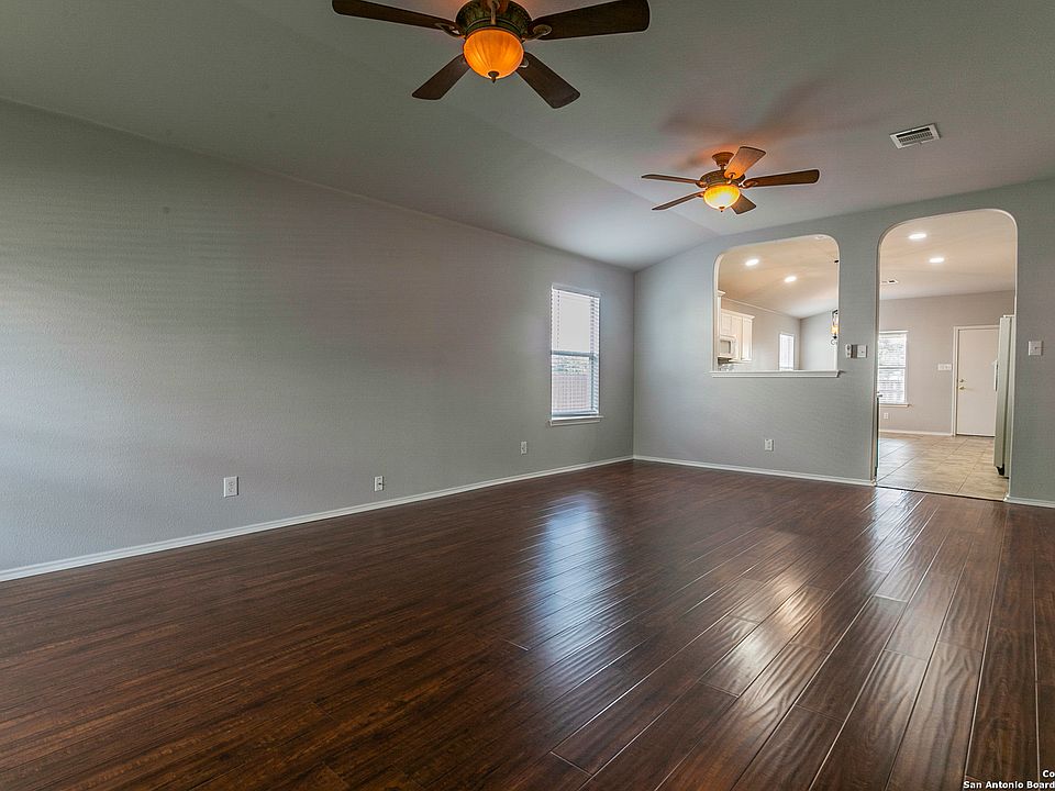 1st image of 306 IBIS FALLS DR