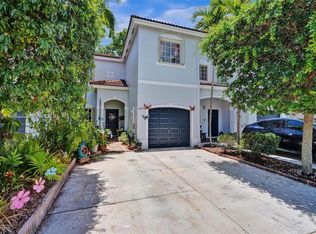 14844 SW 9th Ln, Miami, FL 33194
