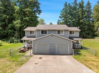 643 School Street SE, Lacey, WA 98503