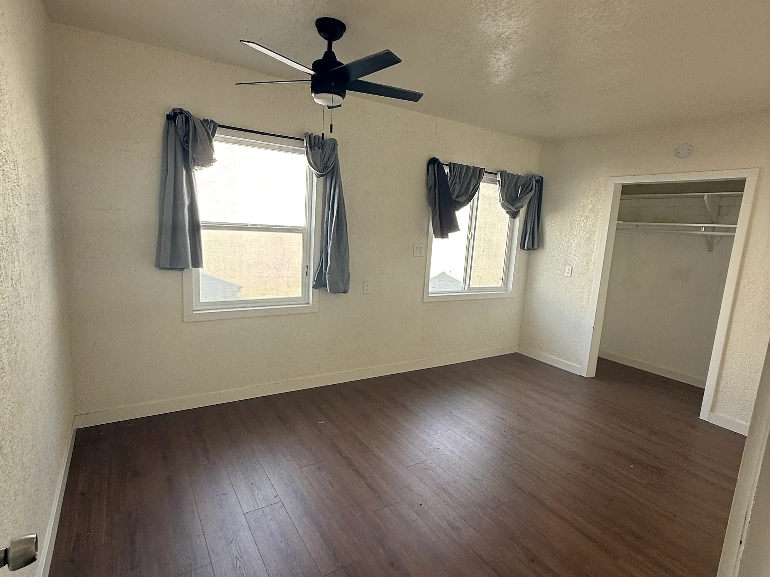 4 bed, $3,250 — Photo 3