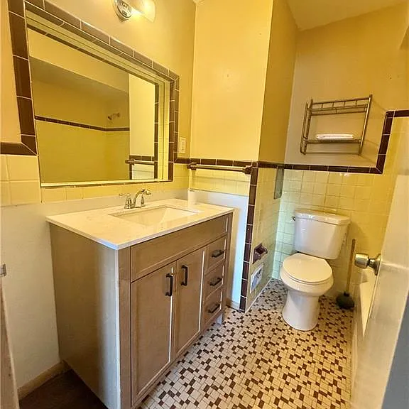 6950 Columbia Rd — Photo 11