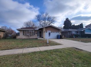 9909 Menard Ave, Oak Lawn, IL