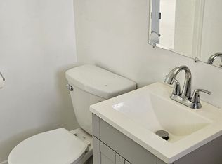 1635 NW 15th Ave APT 8, Miami, FL 33125