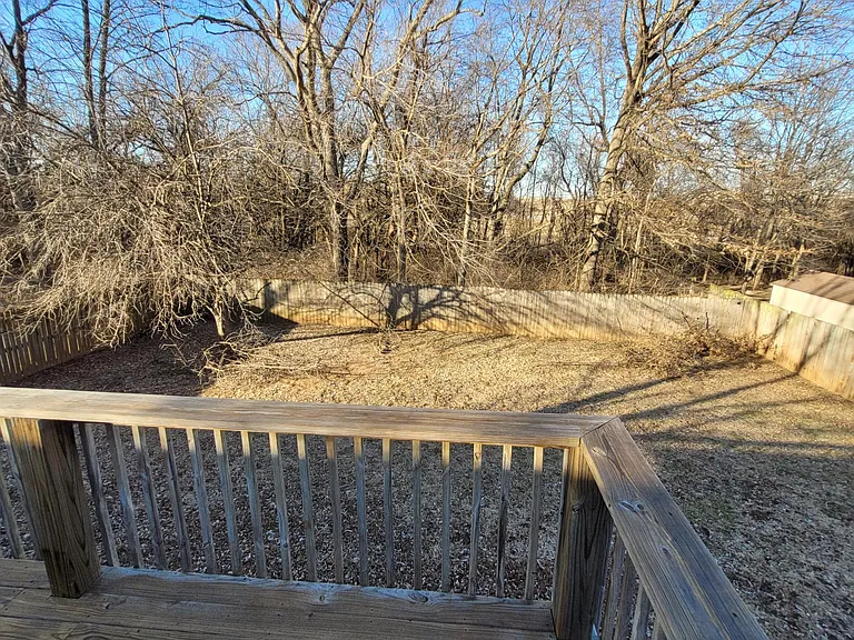 3951 W Tracy St — Photo 33