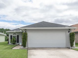 2787 Lantana Lakes Dr W, Jacksonville, FL 32246