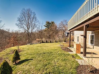 18 Crest Dr, Indianola, PA 15051 | Zillow