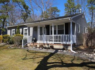 1074 Mariner Ave, Manahawkin, NJ 08050