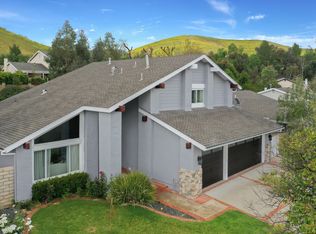 6613 E Bayberry St, Oak Park, CA 91377