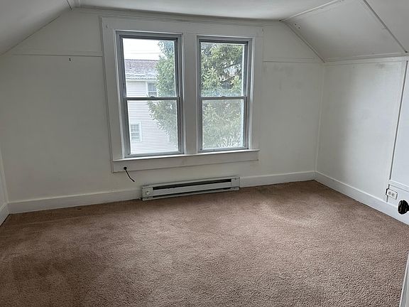 5th image of 54 Berwin St #2