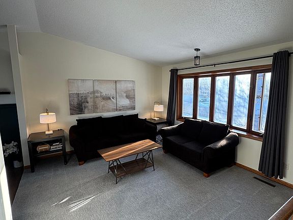 2nd image of 3822 9th Ave SW