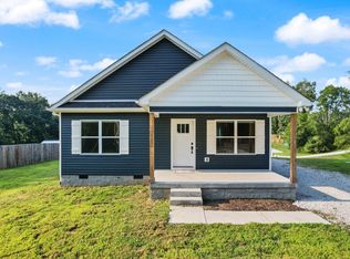 10580 Church Rd, Bon Aqua, TN 37025