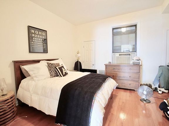 4th image of 204 9th Ave APT 2F