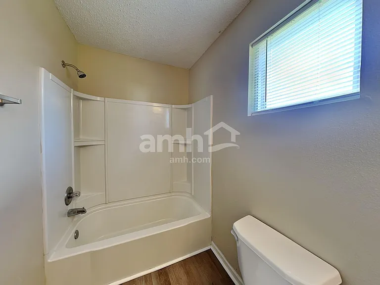 8039 Red Barn Ct — Photo 12