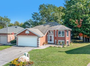 30 Charles St, Penetanguishene, ON L9M 2G7