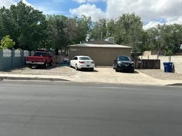 8308 Trumbull Ave SE, Albuquerque, NM 87108