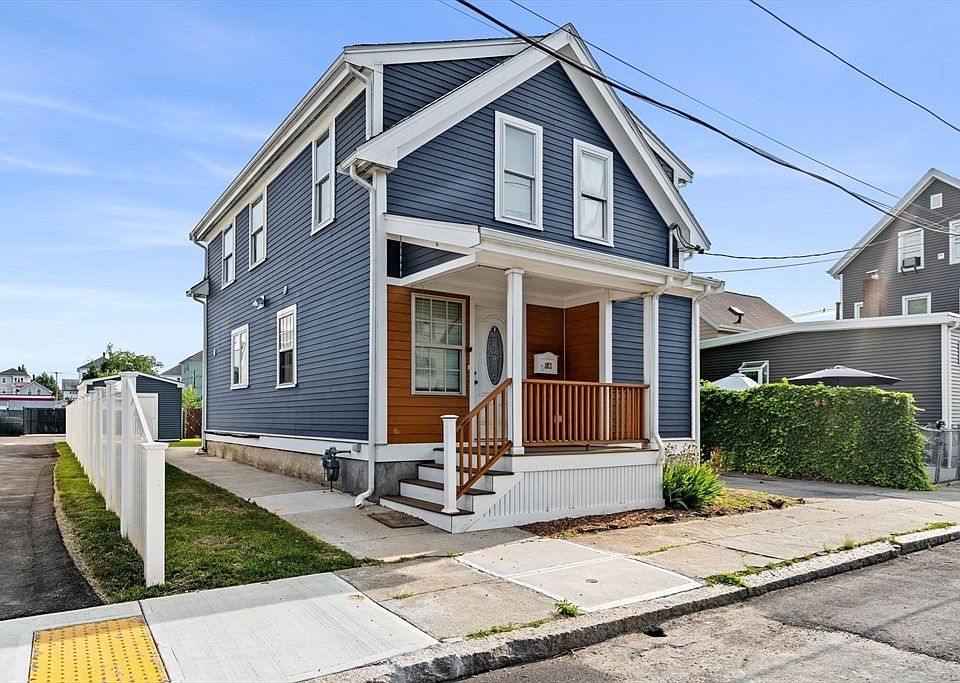 1st image of 883 Grinnell St