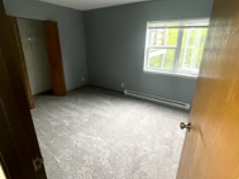 220 Pecan Ave — Photo 3