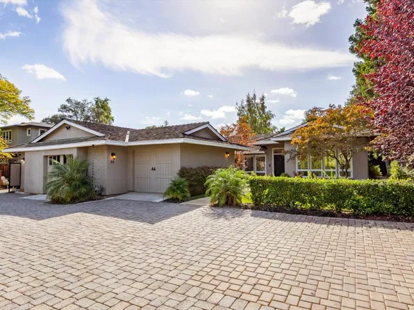 55 Oak St, Los Altos, CA 94022