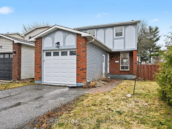 6 Wolfgang Dr, Ottawa, ON K2J 1T1