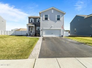 24 Wright Rd, Barnegat, NJ 08005