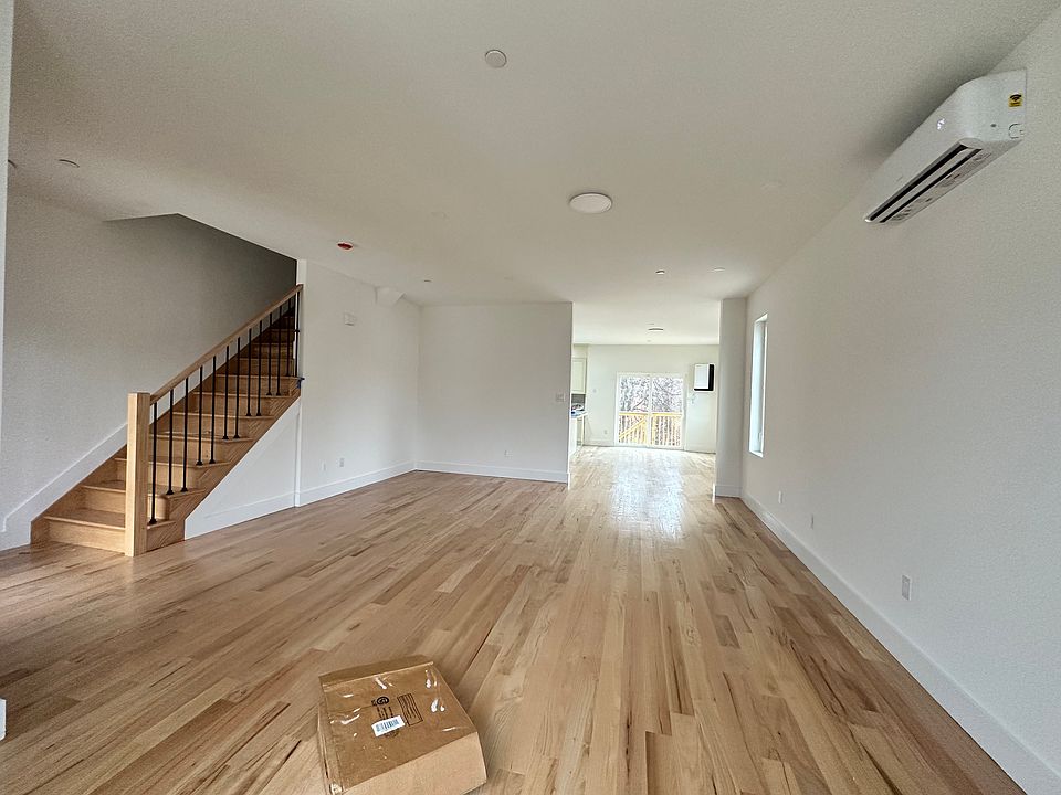1st image of 25 Marie St #2&3