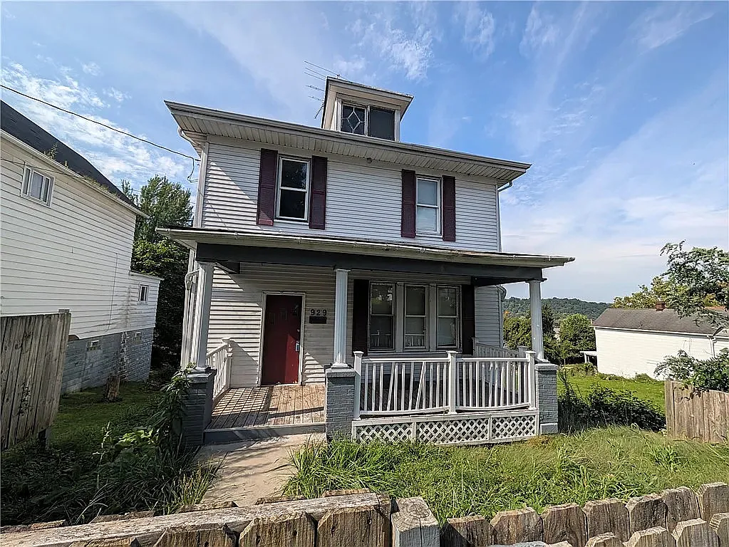 3 bed, 1200 sqft, $950 — Photo 1