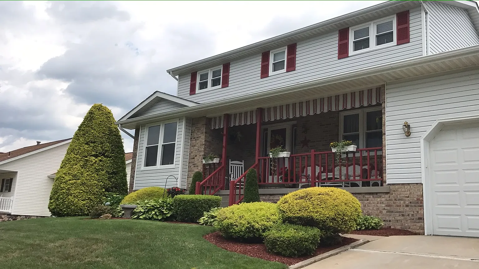 211 Shelby Dr photo 1