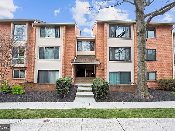 2nd image of 10200 Bushman Dr APT 103