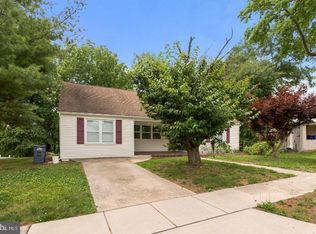 28 Vaughn Ave, Bellmawr, NJ 08031