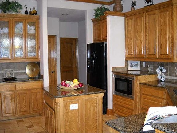 3rd image of 1417 Tate Ct