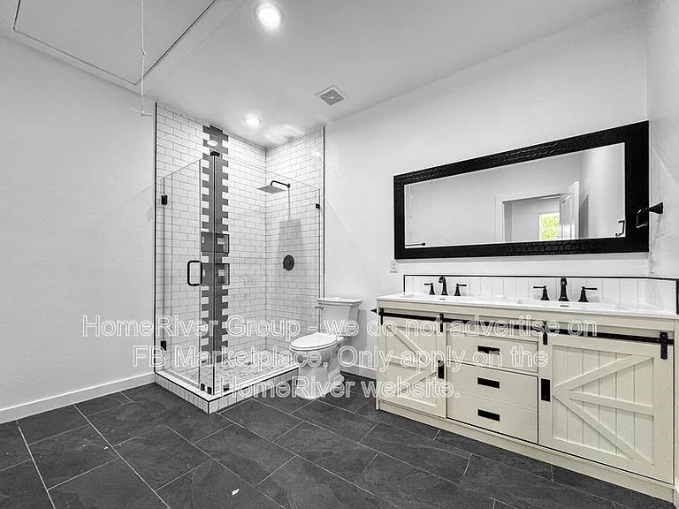 2041B Midlake Ln — Photo 9