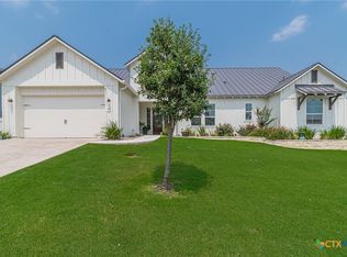 704 Dancing Oak Ln, San Marcos, TX 78666