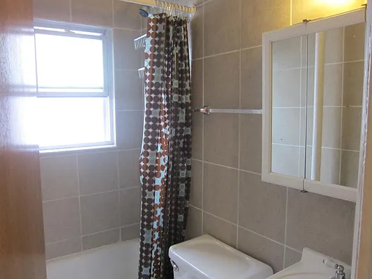 Rented by BuySell Real Estate Inc | media 22