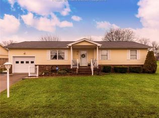 9 Lafayette Cir, Hurricane, WV 25526