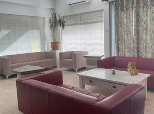 757 W 52nd Ave, Vancouver, BC V6P1G5